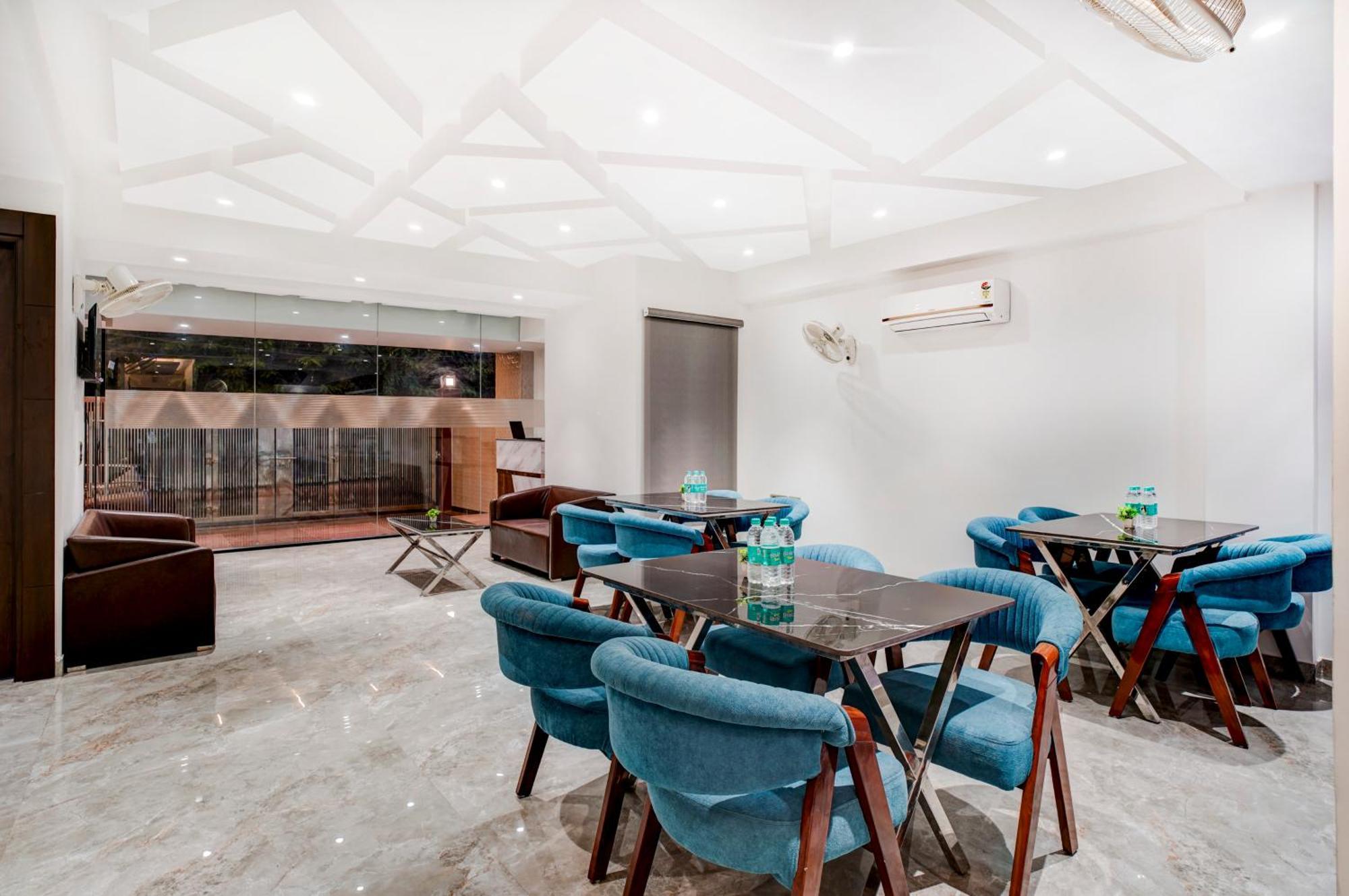 Treebo Corporate Inn Noida Eksteriør billede