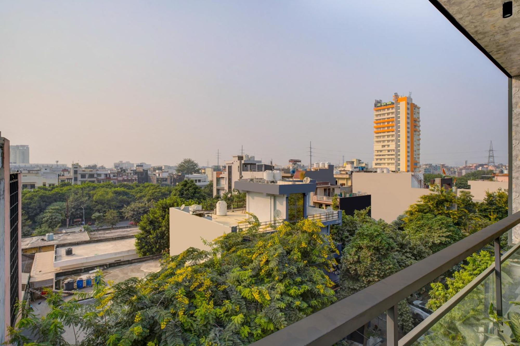 Treebo Corporate Inn Noida Eksteriør billede