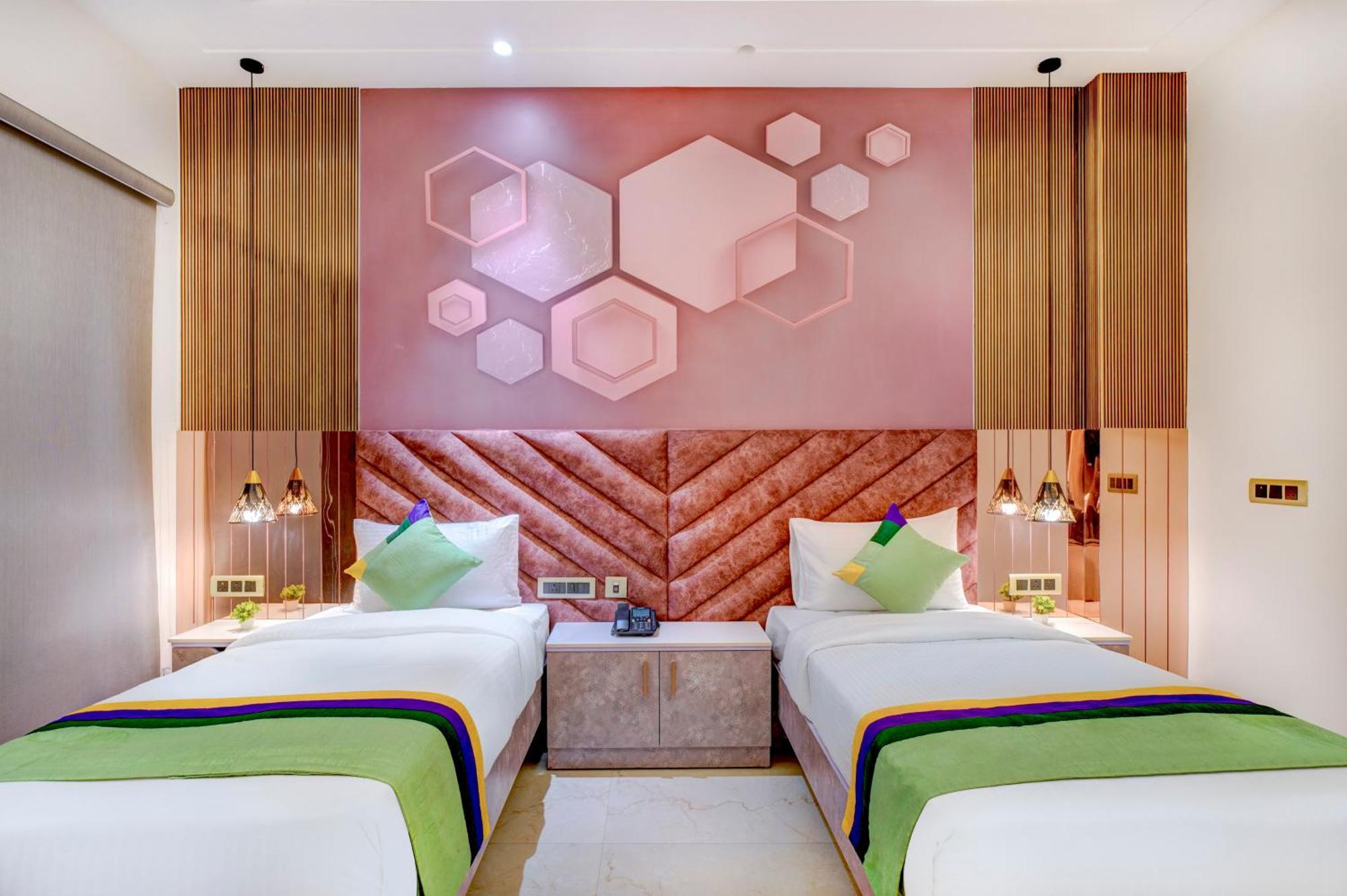 Treebo Corporate Inn Noida Eksteriør billede