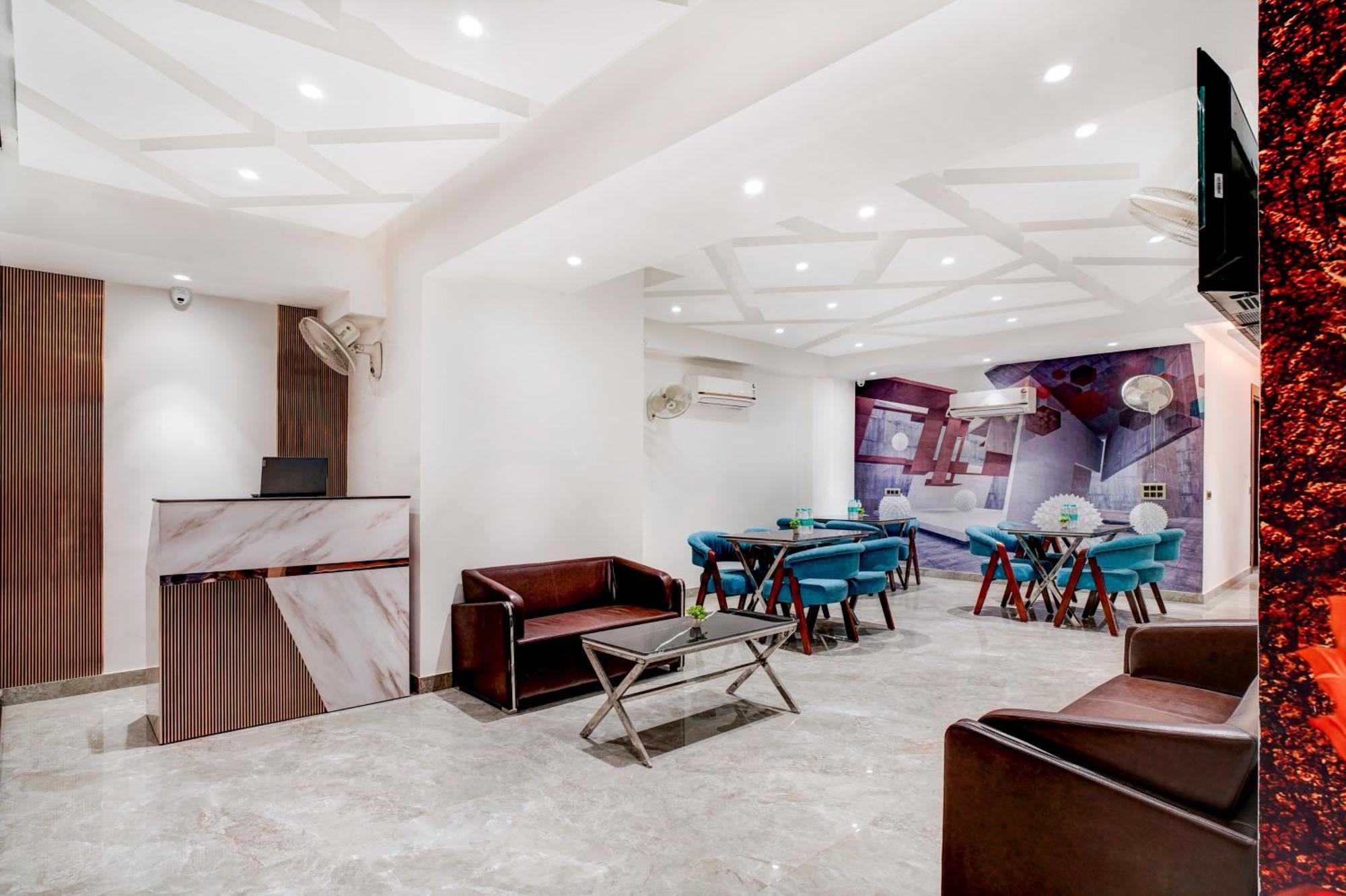 Treebo Corporate Inn Noida Eksteriør billede