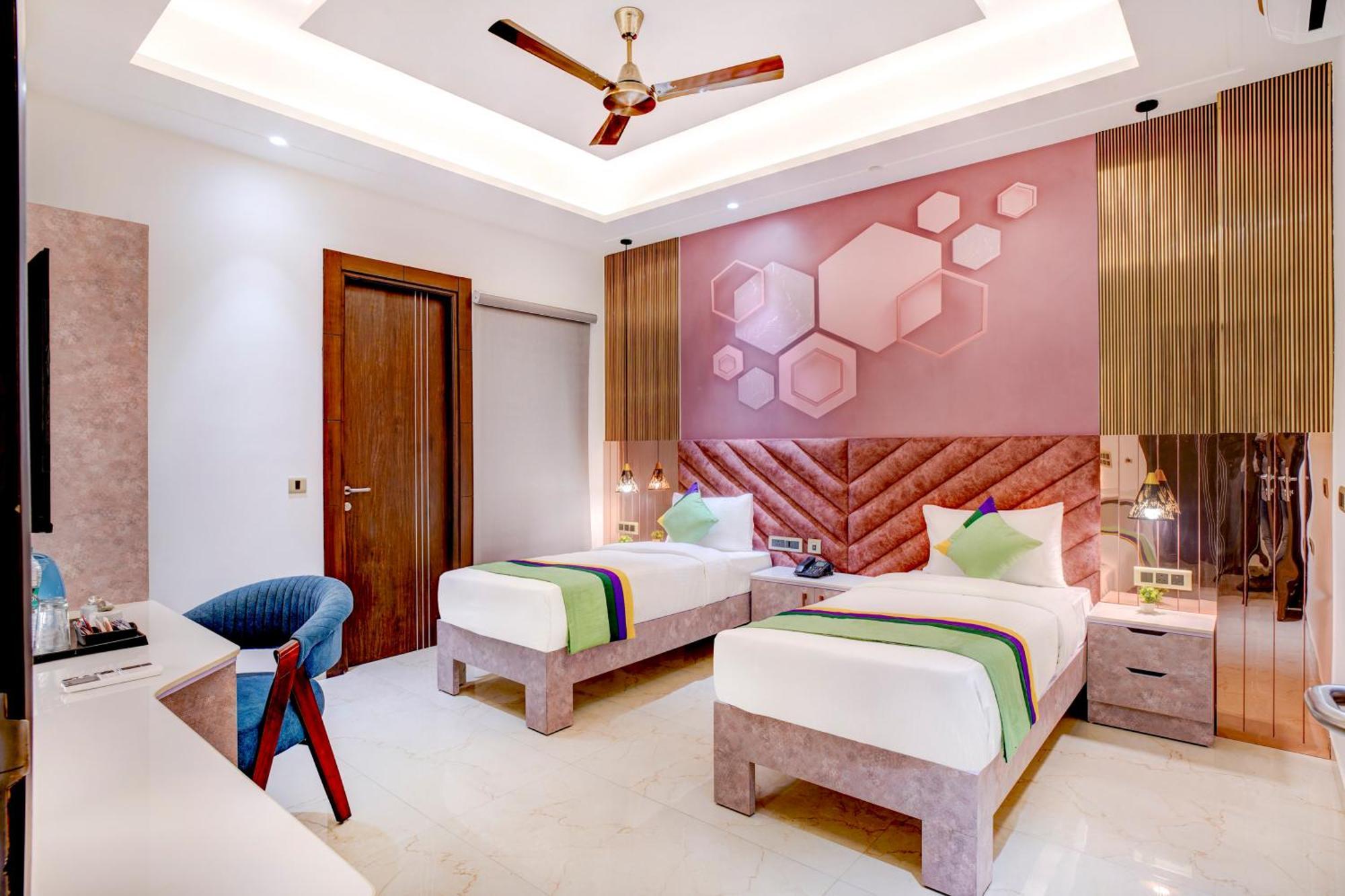 Treebo Corporate Inn Noida Eksteriør billede